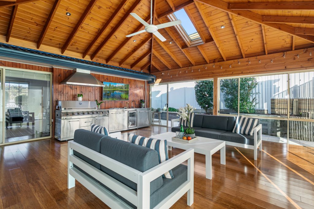 3 Merlin Court, Castle Hill NSW 2154 - photo 14