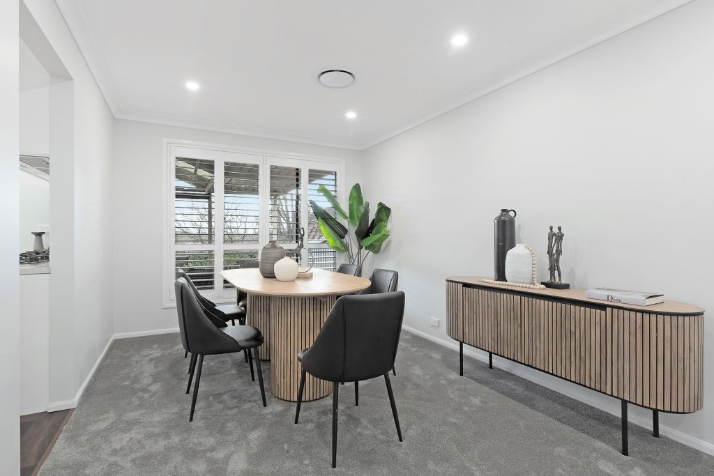 16 Ellerstone Court, Kellyville NSW 2155 - photo 4