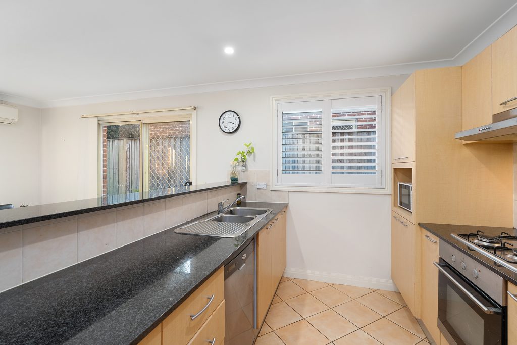 9 Garnet Grove, Glenwood NSW 2768 - photo 7