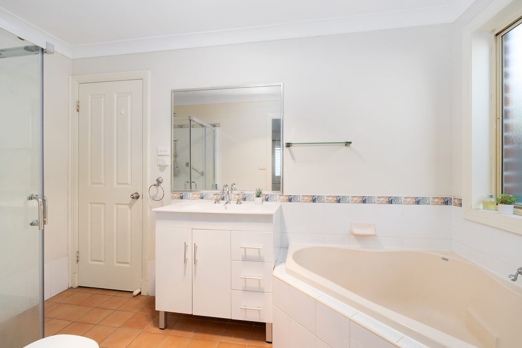 9 Garnet Grove, Glenwood NSW 2768 - photo 10