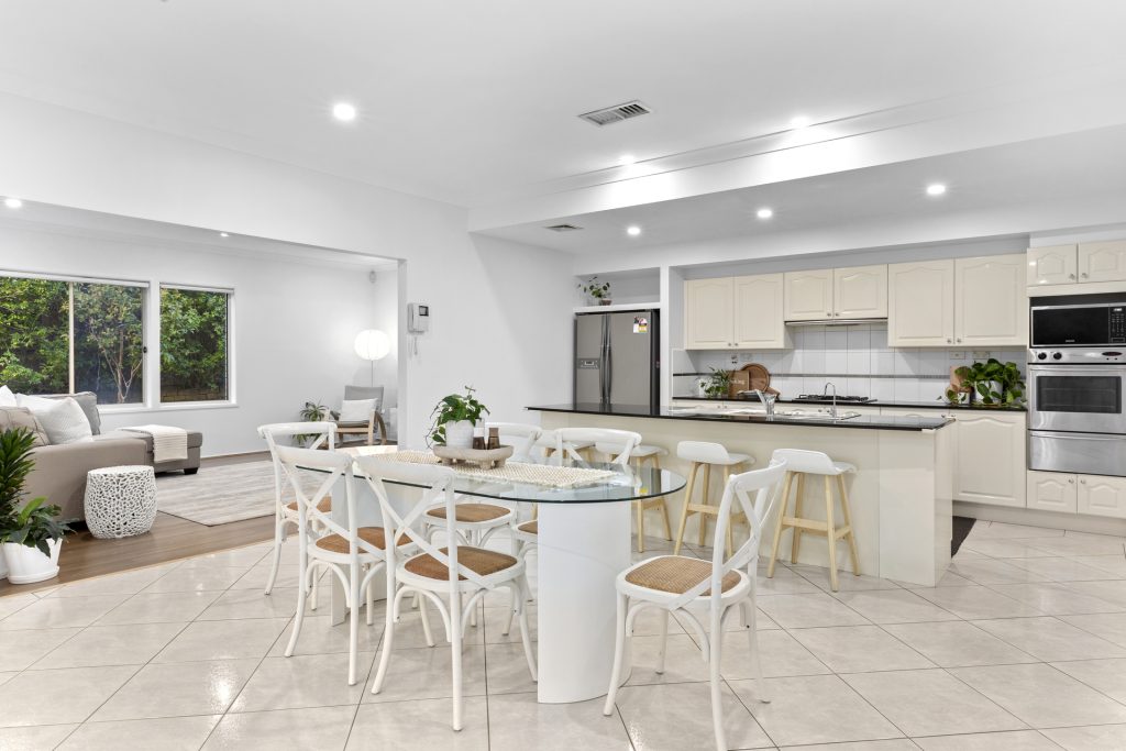 45 Kentwell Crescent, Stanhope Gardens NSW 2768 - photo 3