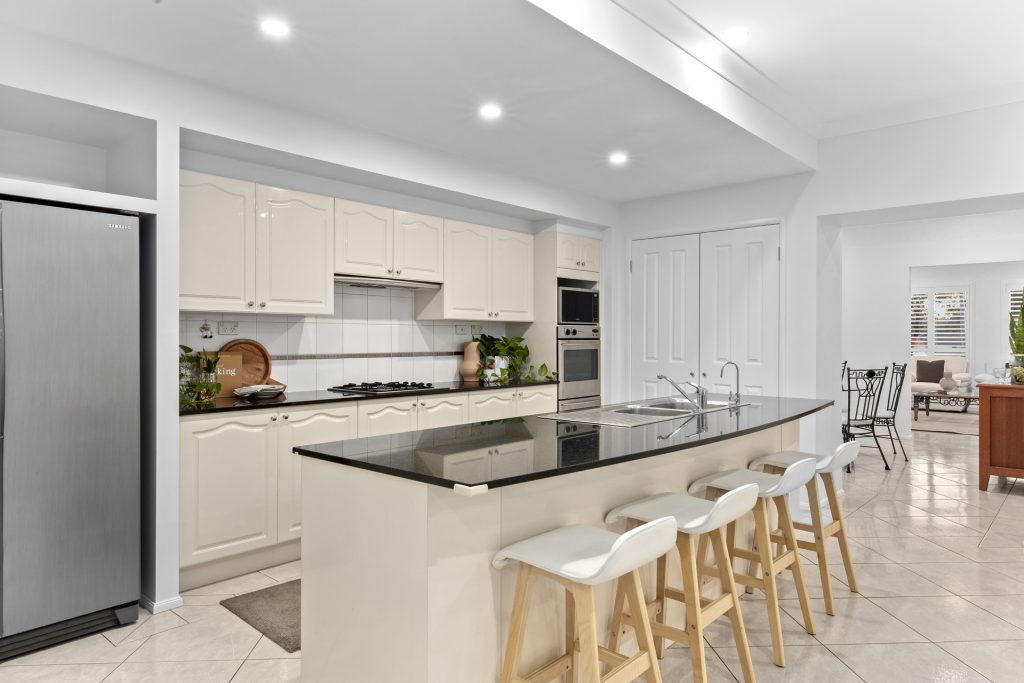 45 Kentwell Crescent, Stanhope Gardens NSW 2768 - photo 4