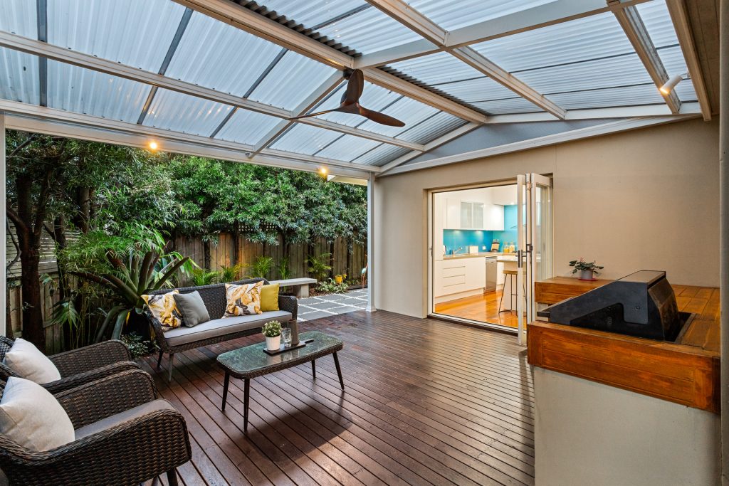 9 Elliott Place, Cherrybrook NSW 2126 - photo 6
