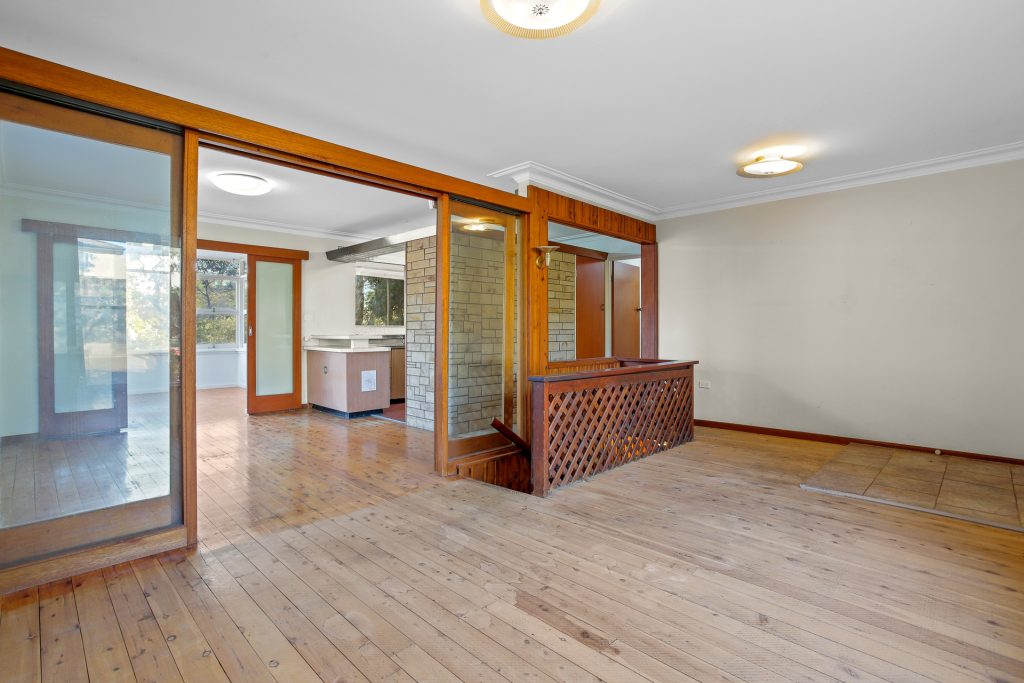 10 Allambie Avenue, Northmead NSW 2152 - photo 2
