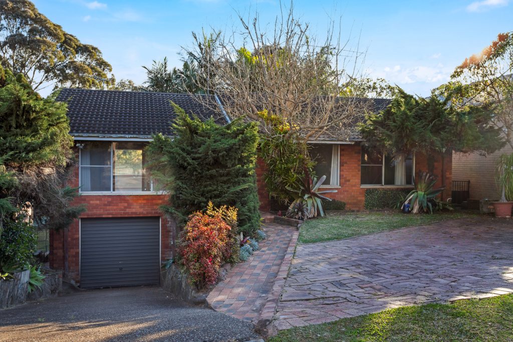 10 Allambie Avenue, Northmead NSW 2152 - McGrath West Group