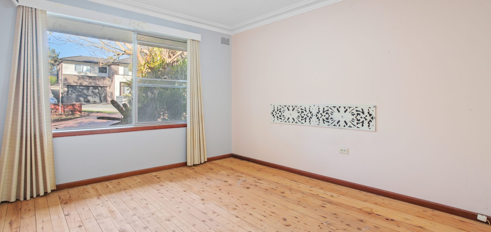 10 Allambie Avenue, Northmead NSW 2152 - photo 18