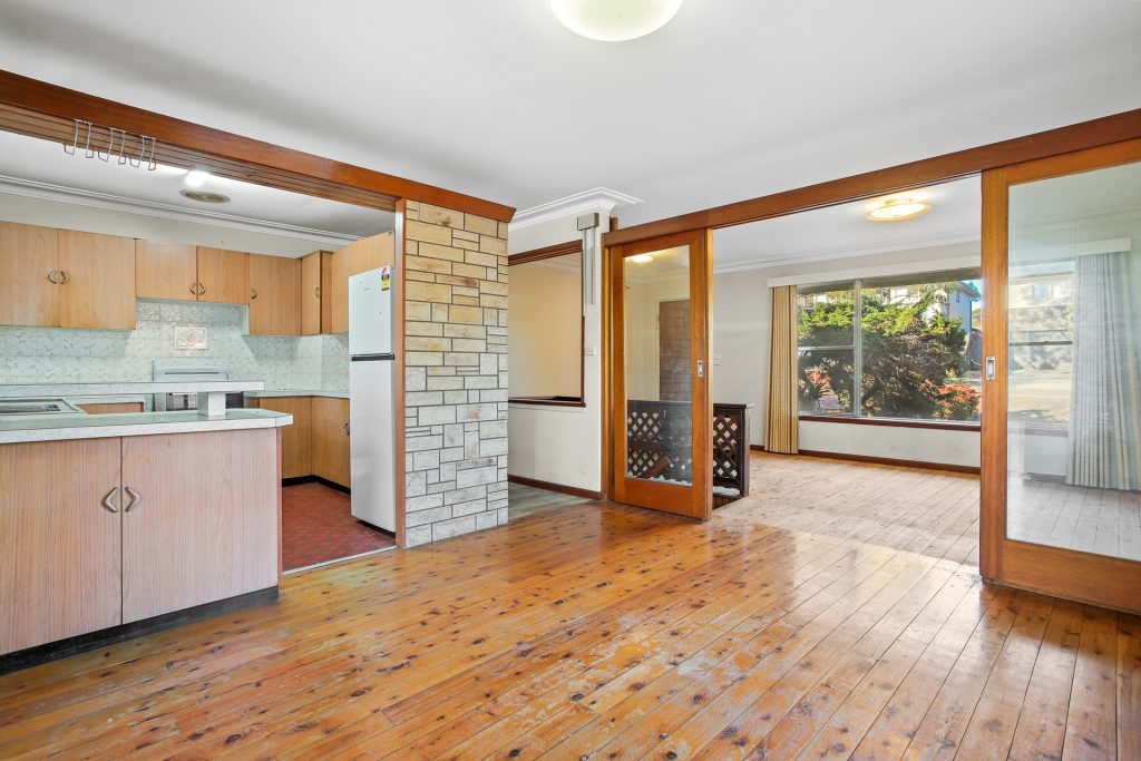 10 Allambie Avenue, Northmead NSW 2152 - photo 3