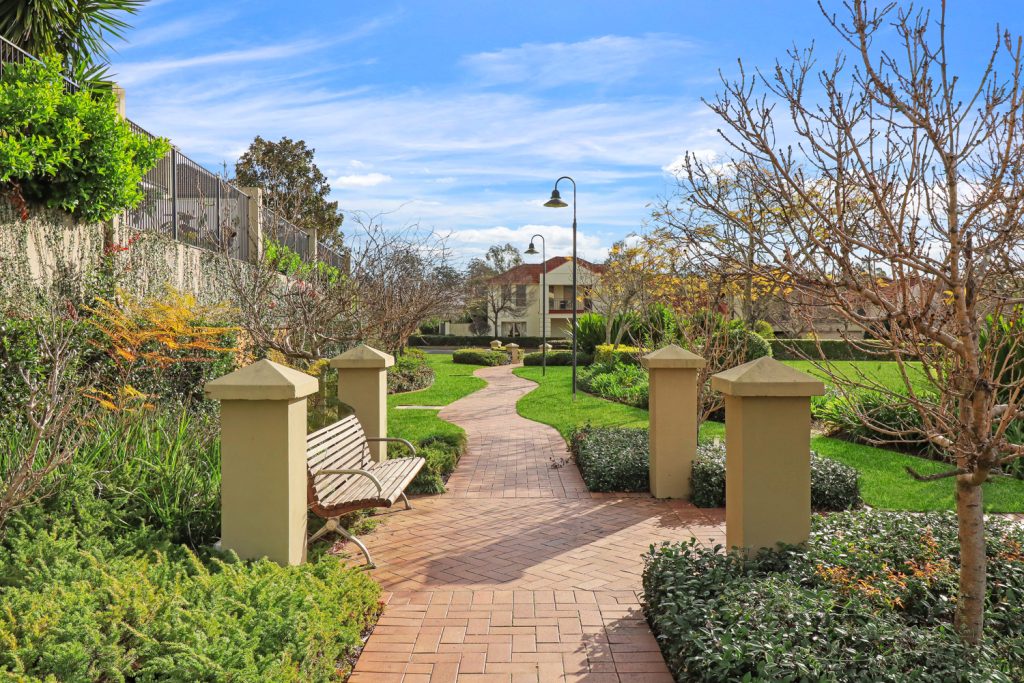 102 Linden Way, Bella Vista NSW 2153 - photo 18