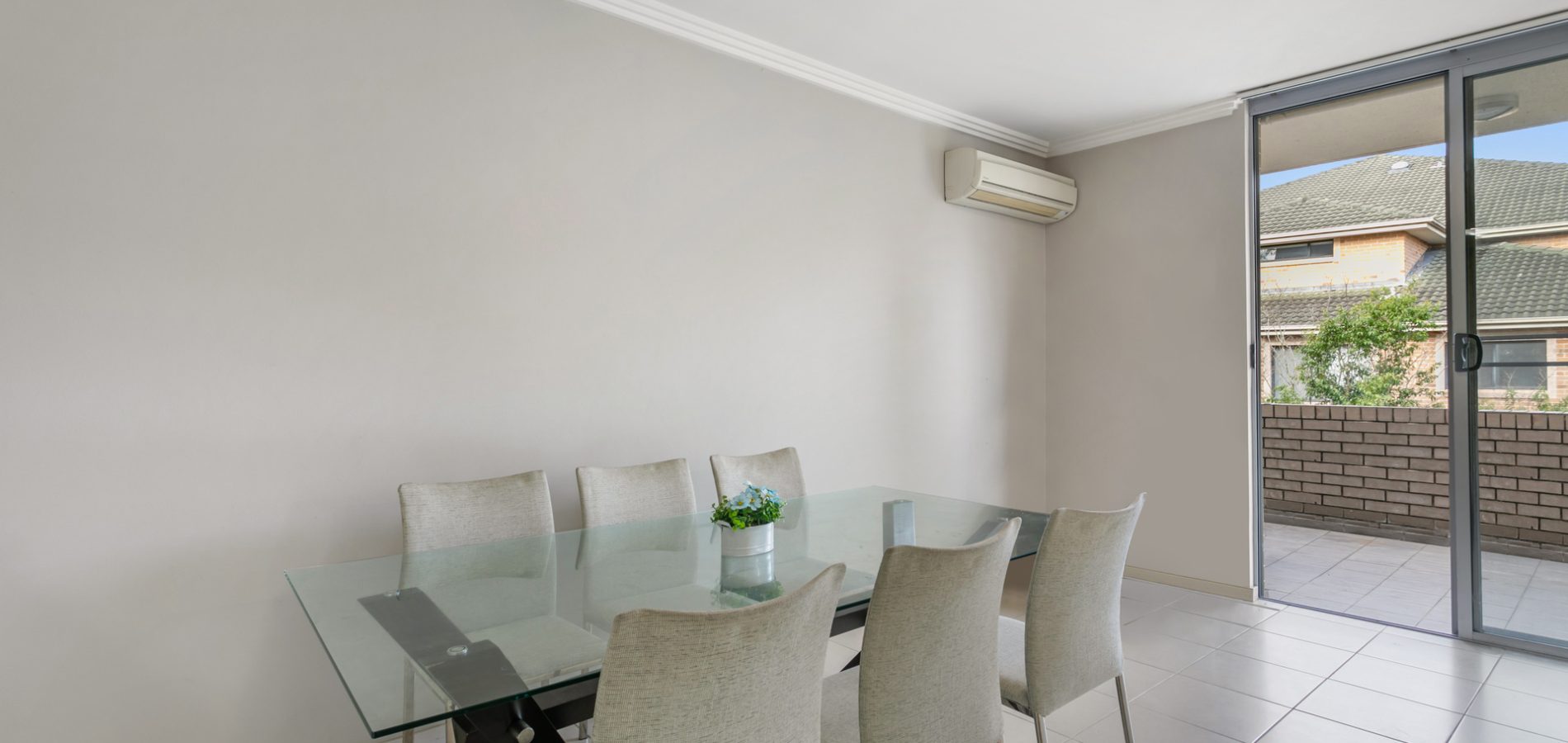 18/5 Sherwin Avenue, Castle Hill NSW 2154 - photo 4