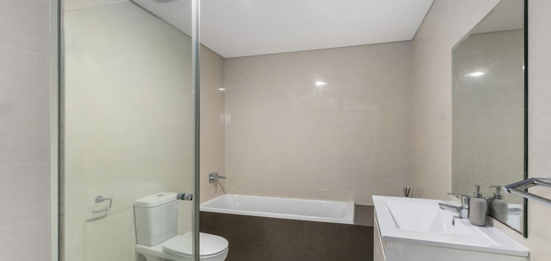 18/5 Sherwin Avenue, Castle Hill NSW 2154 - photo 7