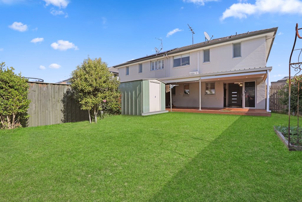 9 Lookout Circuit, Stanhope Gardens NSW 2768 - photo 13