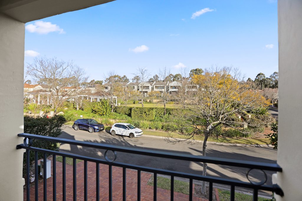 32 Linden Way, Bella Vista NSW 2153 - photo 20