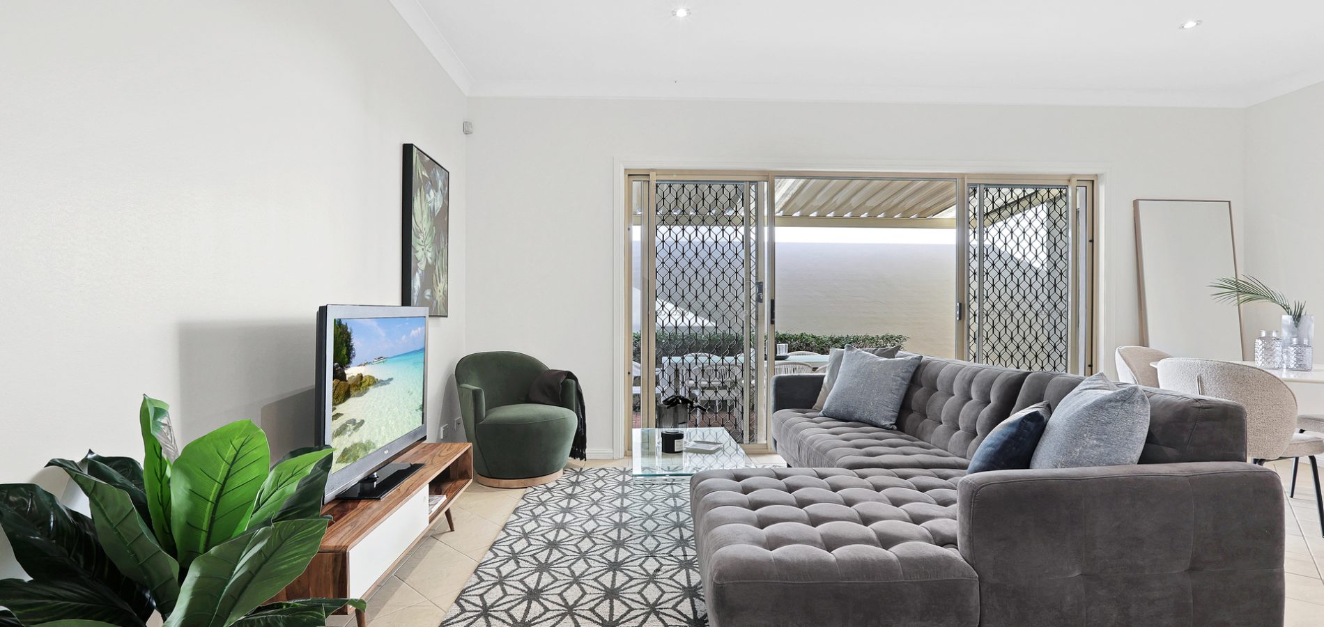32 Linden Way, Bella Vista NSW 2153 - photo 3