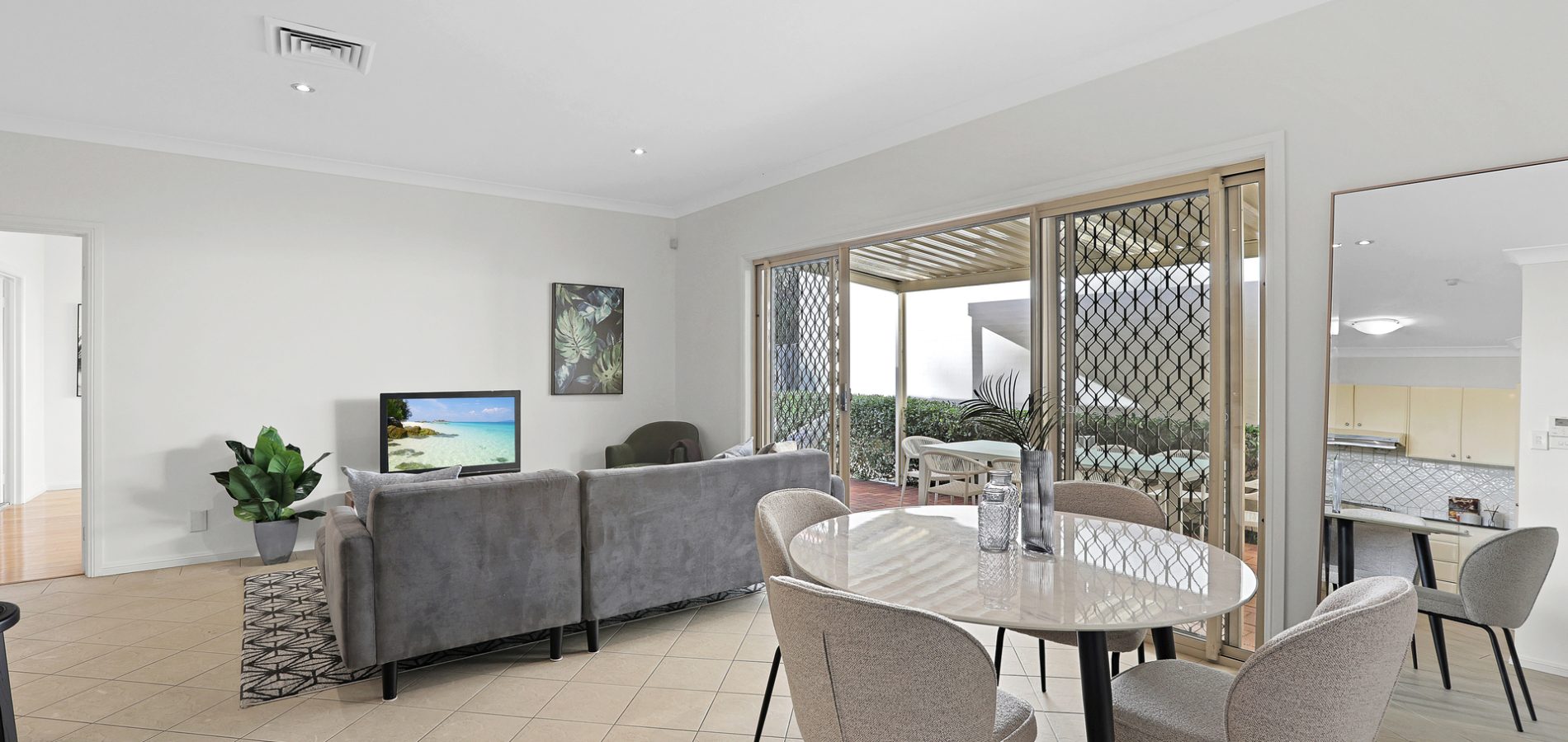 32 Linden Way, Bella Vista NSW 2153 - photo 5
