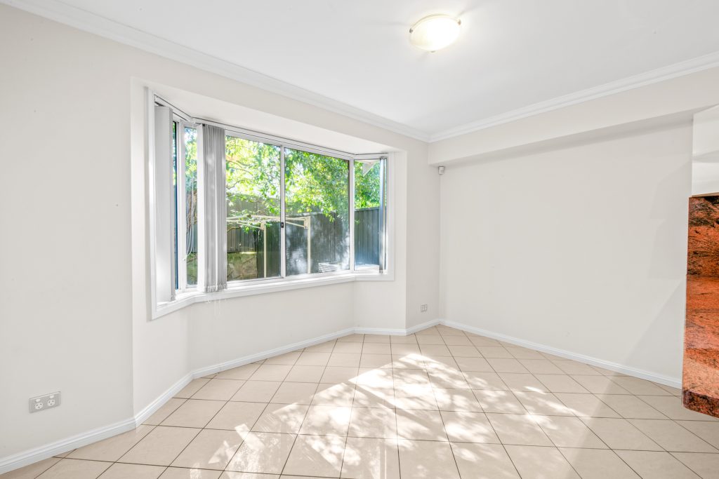 116 Harrington Avenue, Castle Hill NSW 2154 - photo 5