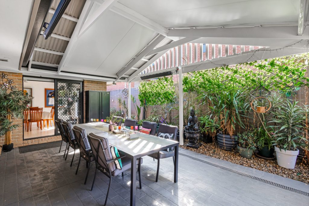 17 Brackley Street, Stanhope Gardens NSW 2768 - photo 6