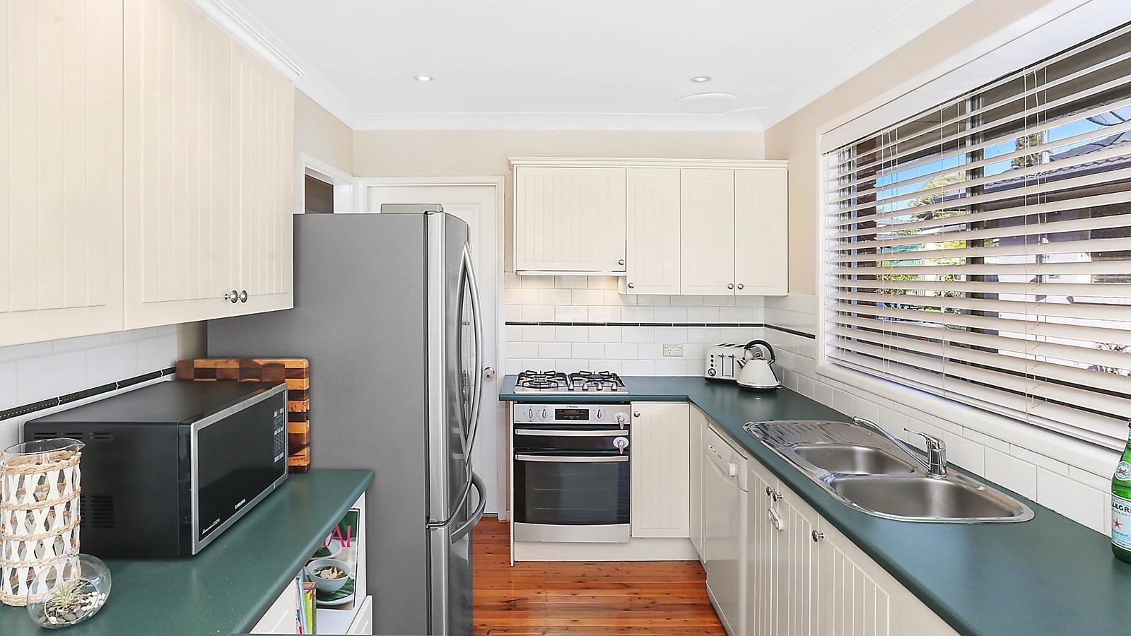 5 Nile Avenue, Seven Hills NSW 2147 - photo 3