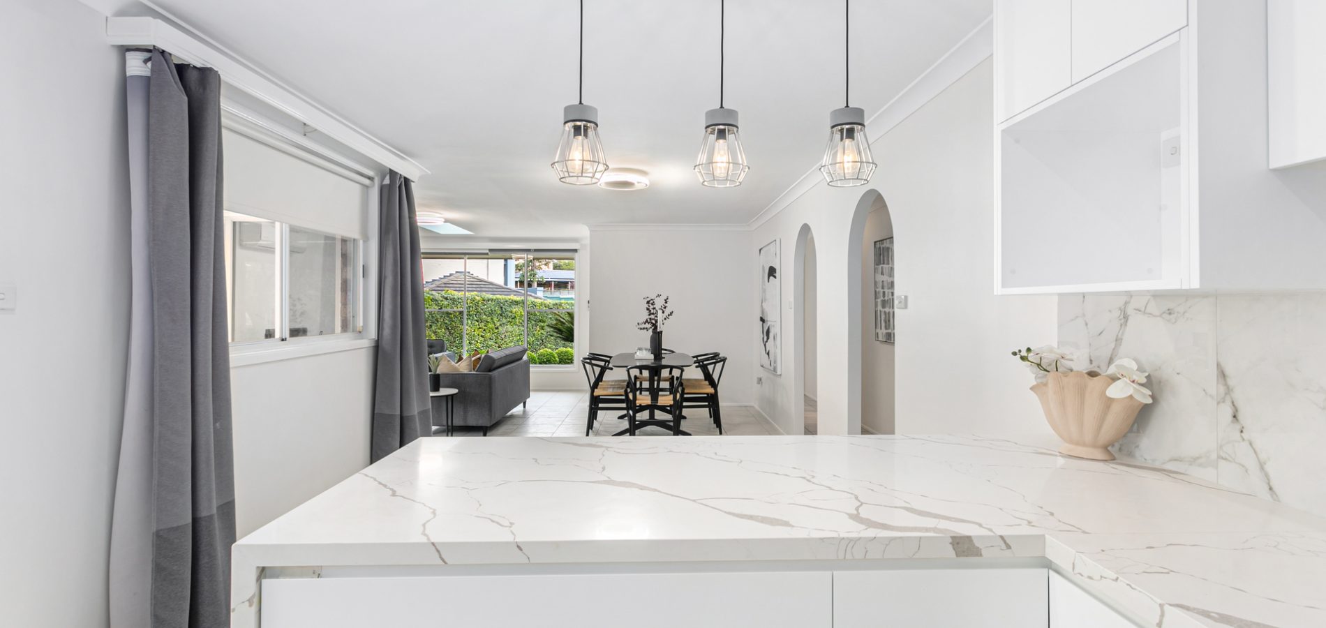 24 Lincoln Place, Castle Hill NSW 2154 - photo 3