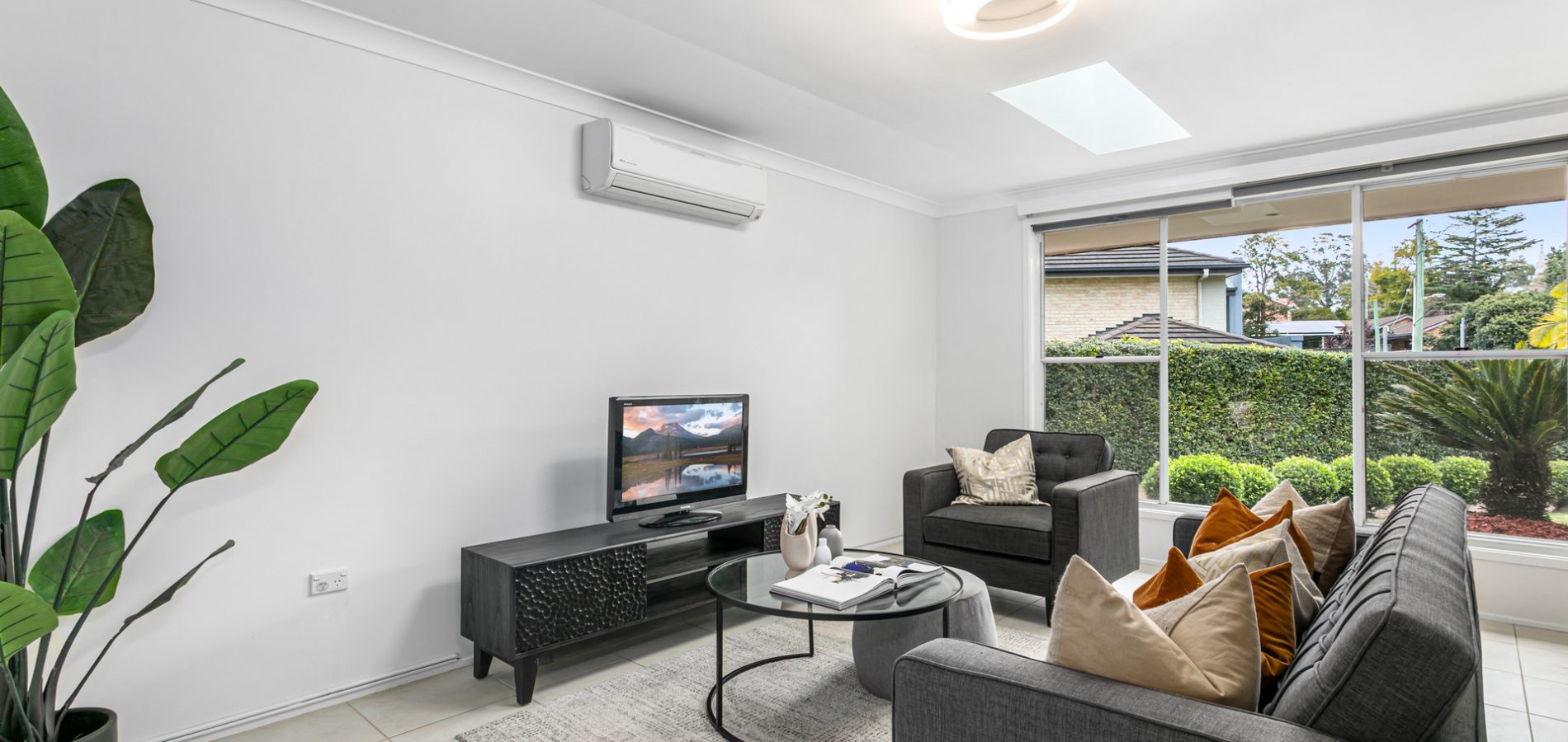 24 Lincoln Place, Castle Hill NSW 2154 - photo 5