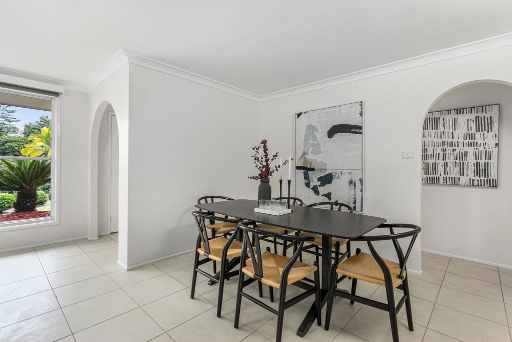 24 Lincoln Place, Castle Hill NSW 2154 - photo 6
