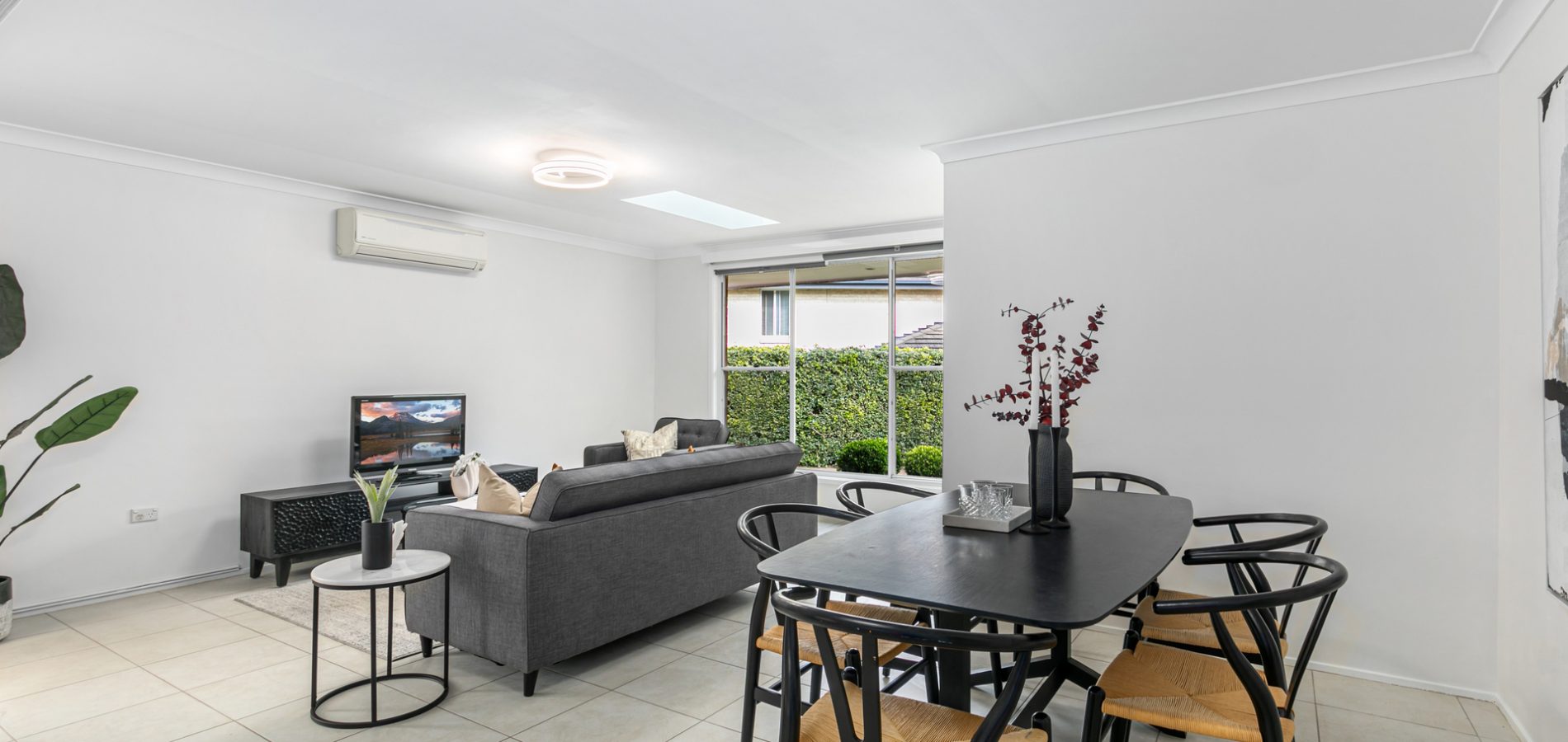 24 Lincoln Place, Castle Hill NSW 2154 - photo 7