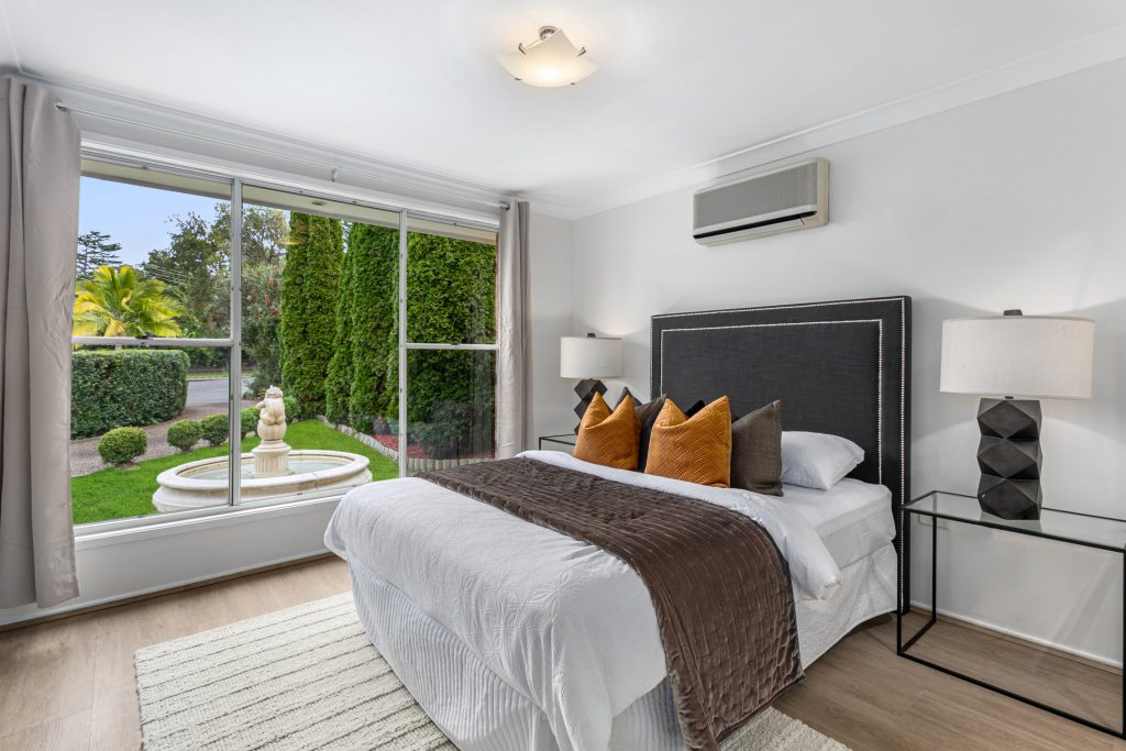 24 Lincoln Place, Castle Hill NSW 2154 - photo 8
