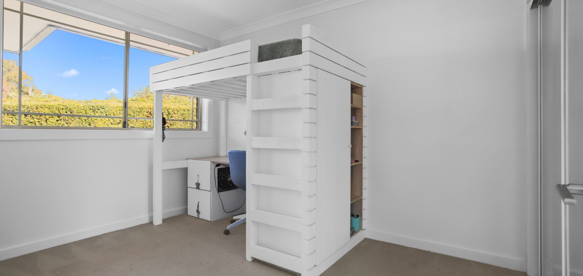1/102A Targo Road, Girraween NSW 2145 - photo 5