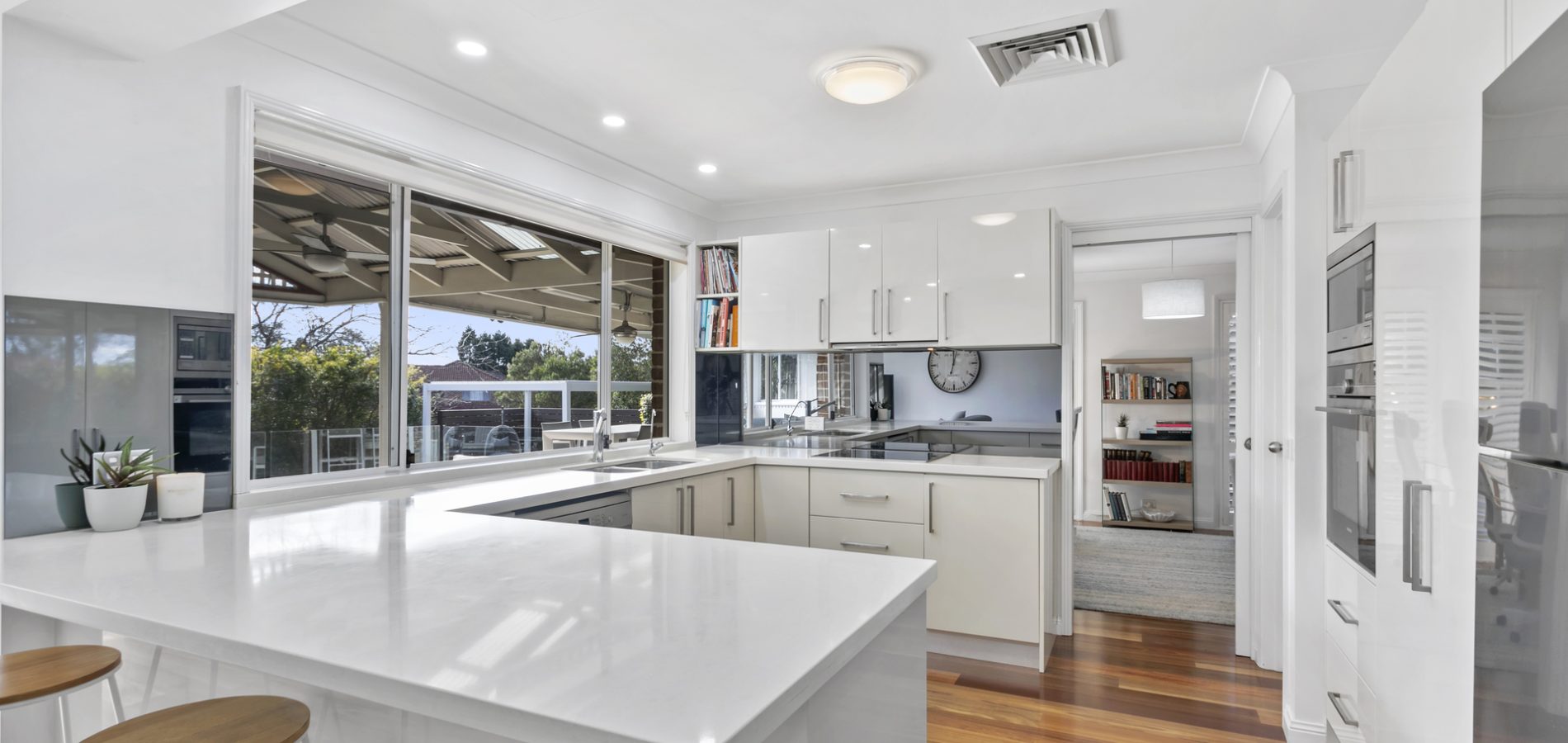 6 Winslow Avenue, Castle Hill NSW 2154 - photo 2