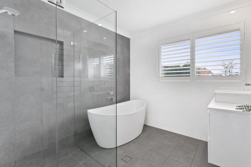 6 Winslow Avenue, Castle Hill NSW 2154 - photo 13