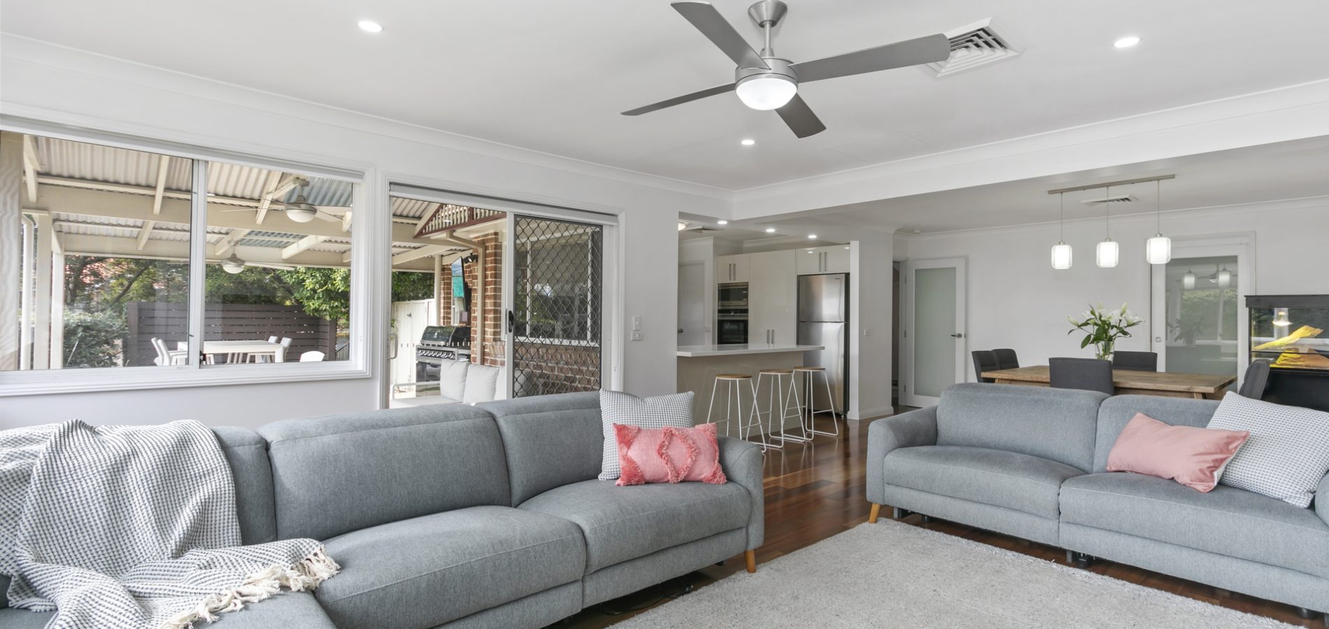 6 Winslow Avenue, Castle Hill NSW 2154 - photo 4