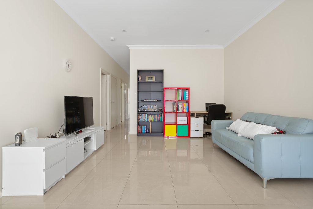 15B Magowar Road, Pendle Hill NSW 2145 - photo 3