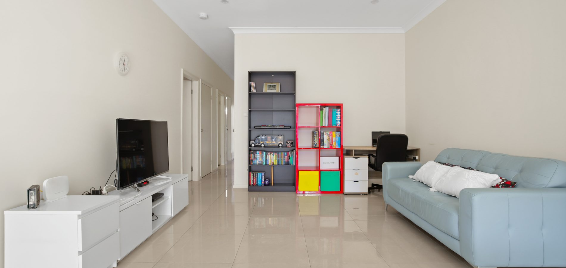 15B Magowar Road, Pendle Hill NSW 2145 - photo 3