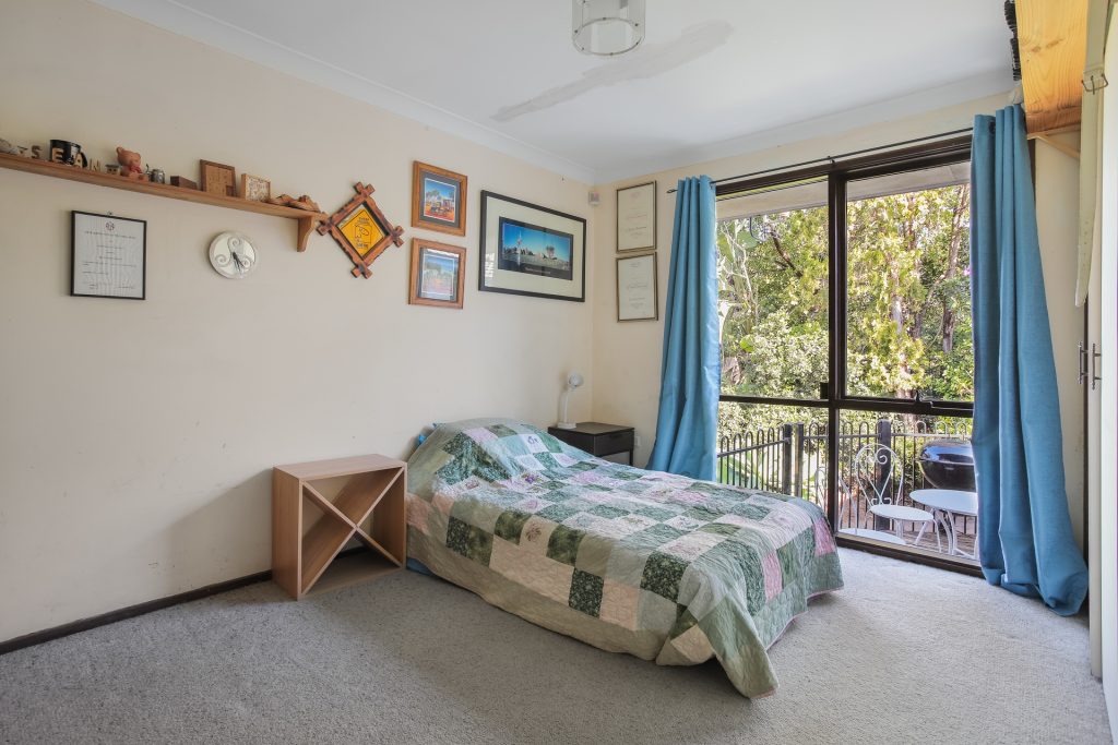 101 Sporing Avenue, Kings Langley NSW 2147 - photo 6