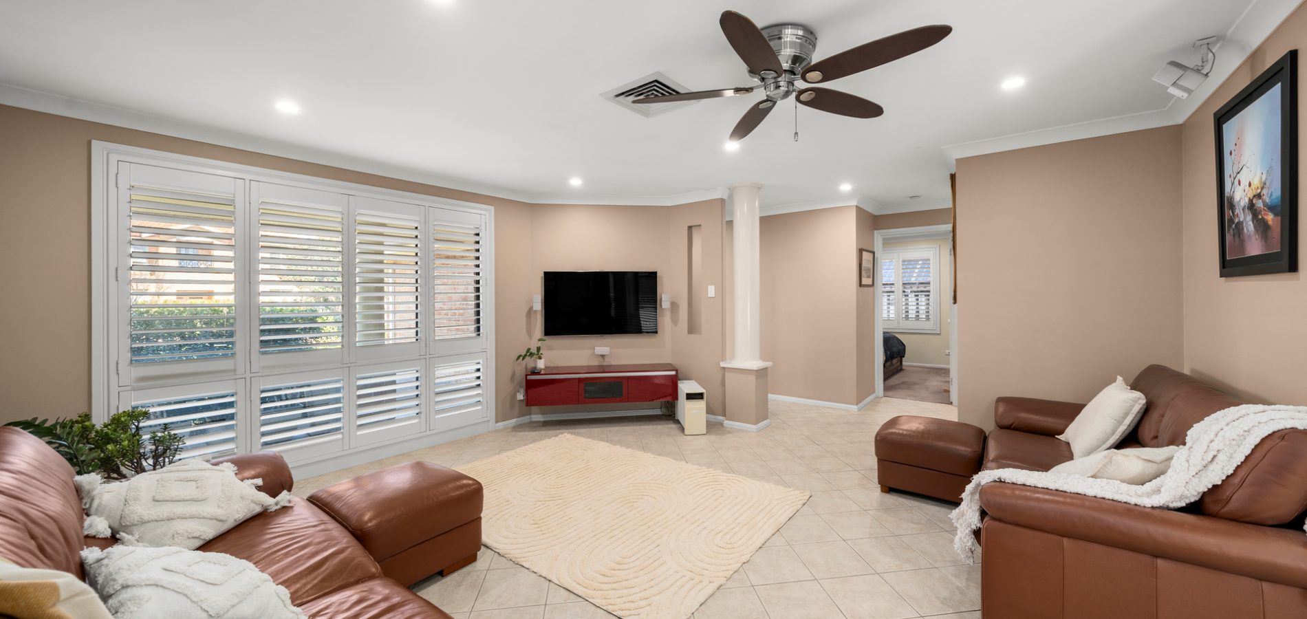 8 Dutton Road, Beaumont Hills NSW 2155 - photo 3