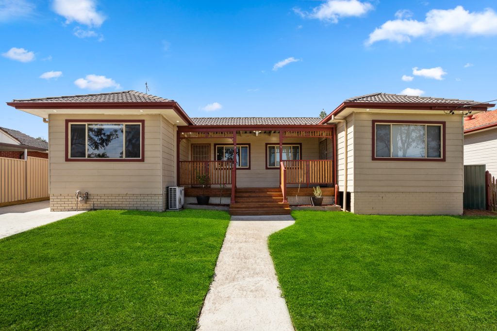 1 & 2/17 Garden Street, Blacktown NSW 2148 - photo 3
