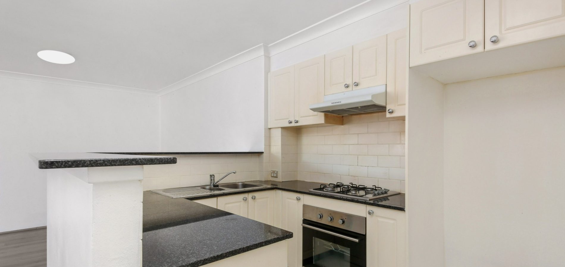 39/68 MacArthur Street, Parramatta NSW 2150 - photo 2