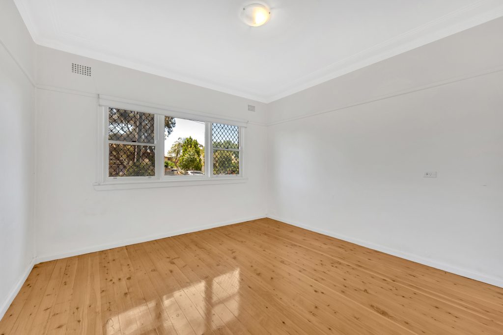 38 Valeria Street, Toongabbie NSW 2146 - photo 11