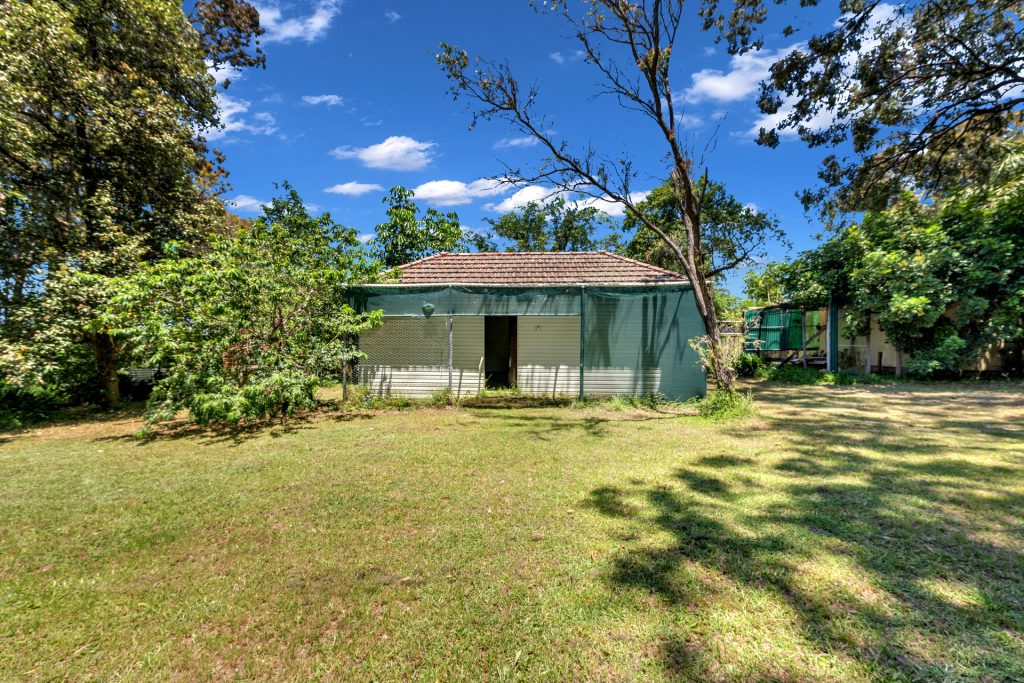 38 Valeria Street, Toongabbie NSW 2146 - photo 12