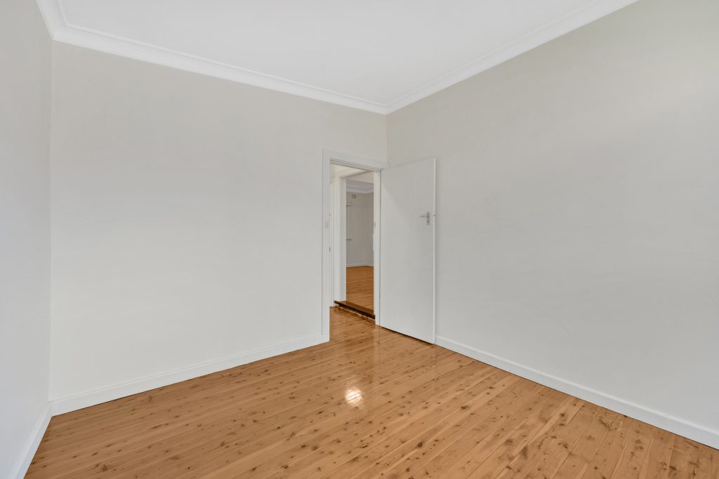 38 Valeria Street, Toongabbie NSW 2146 - photo 9