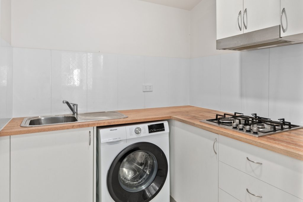 15 Andrew Place, Girraween NSW 2145 - photo 14