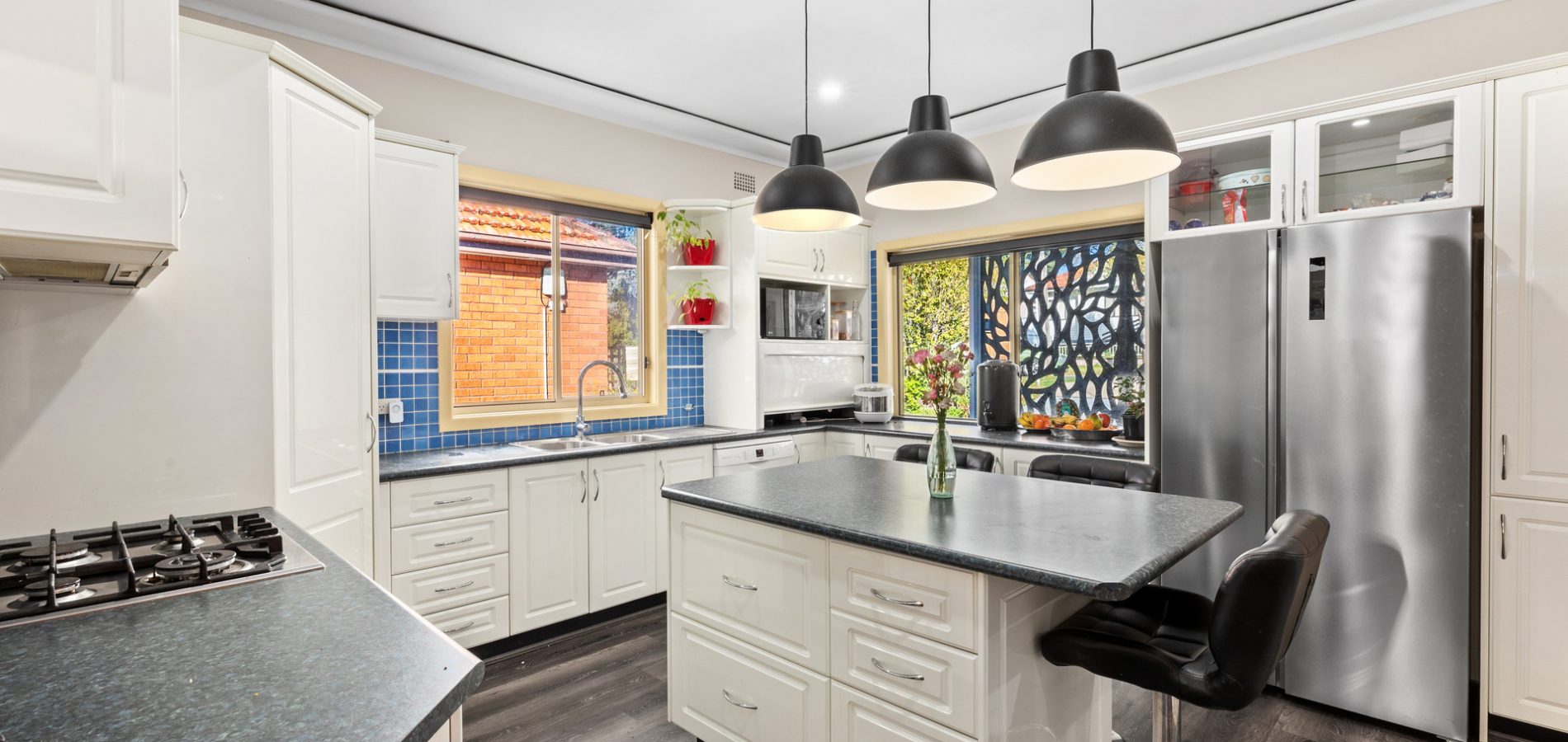 15 Andrew Place, Girraween NSW 2145 - photo 6