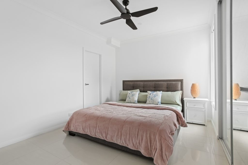 8/21 Carinya Road, Girraween NSW 2145 - photo 4