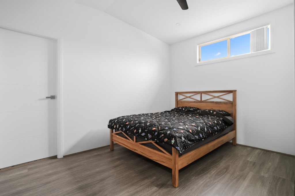 8/21 Carinya Road, Girraween NSW 2145 - photo 5