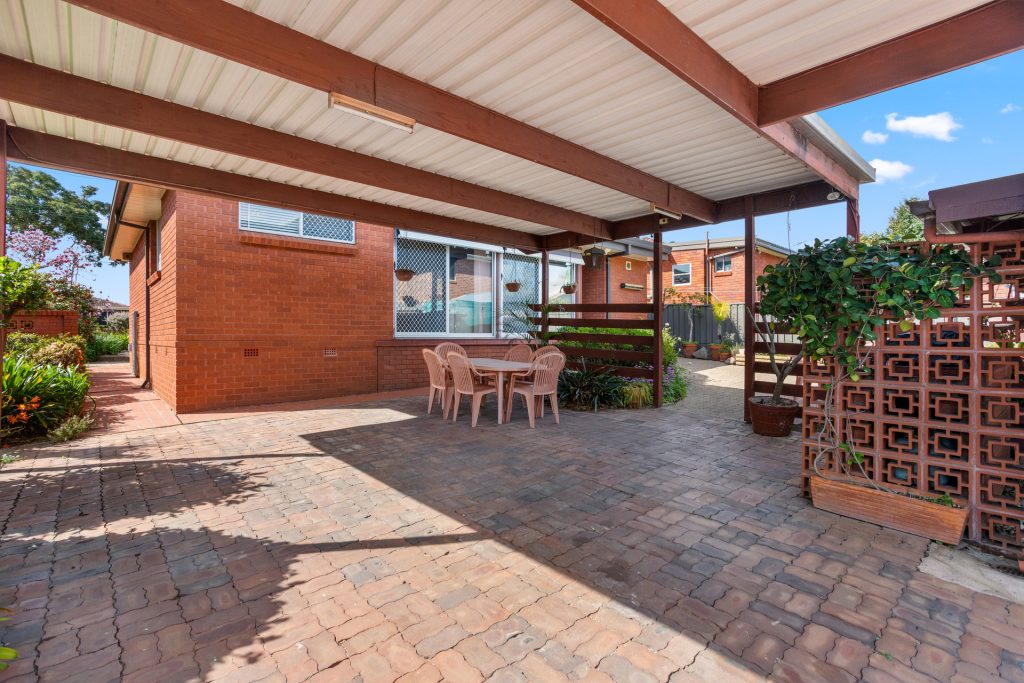 70 Grantham Road, Seven Hills NSW 2147 - photo 13
