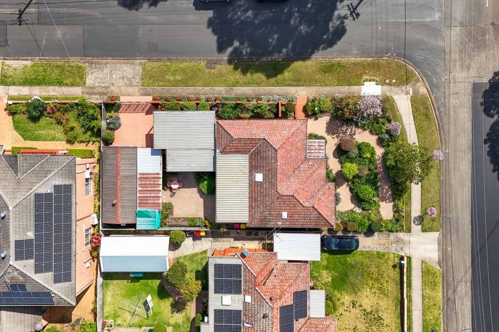 70 Grantham Road, Seven Hills NSW 2147 - photo 21