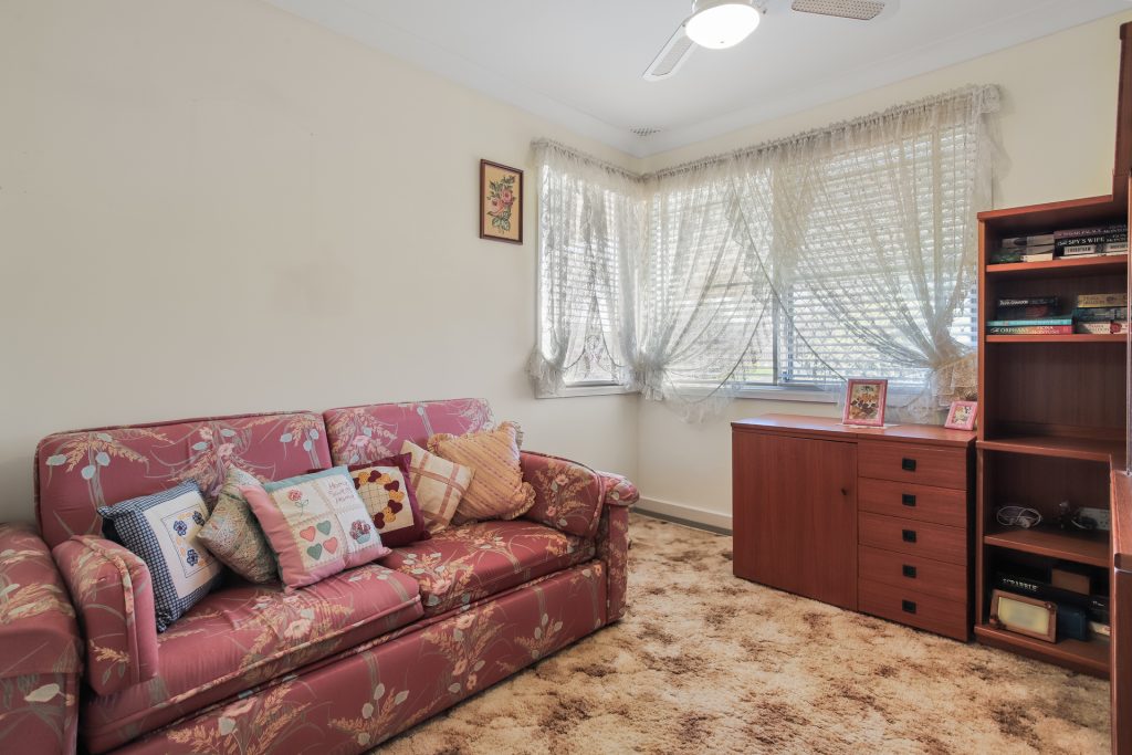 70 Grantham Road, Seven Hills NSW 2147 - photo 6