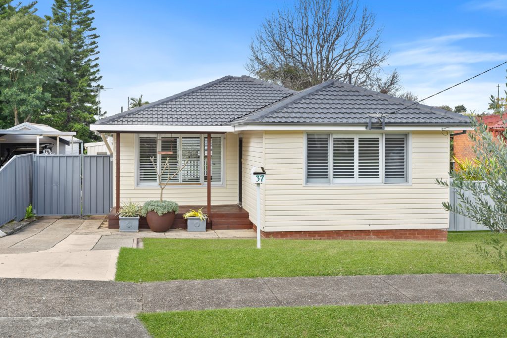 37 Athabaska Avenue, Seven Hills NSW 2147 - McGrath West Group