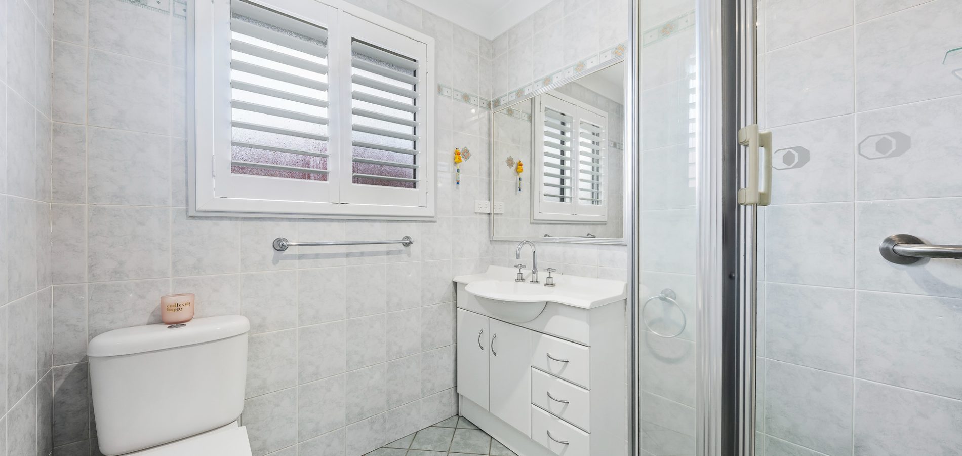 37 Athabaska Avenue, Seven Hills NSW 2147 - photo 6