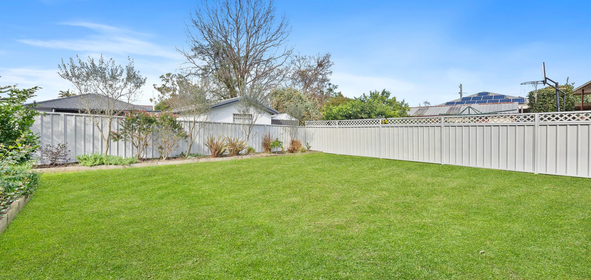 37 Athabaska Avenue, Seven Hills NSW 2147 - photo 8