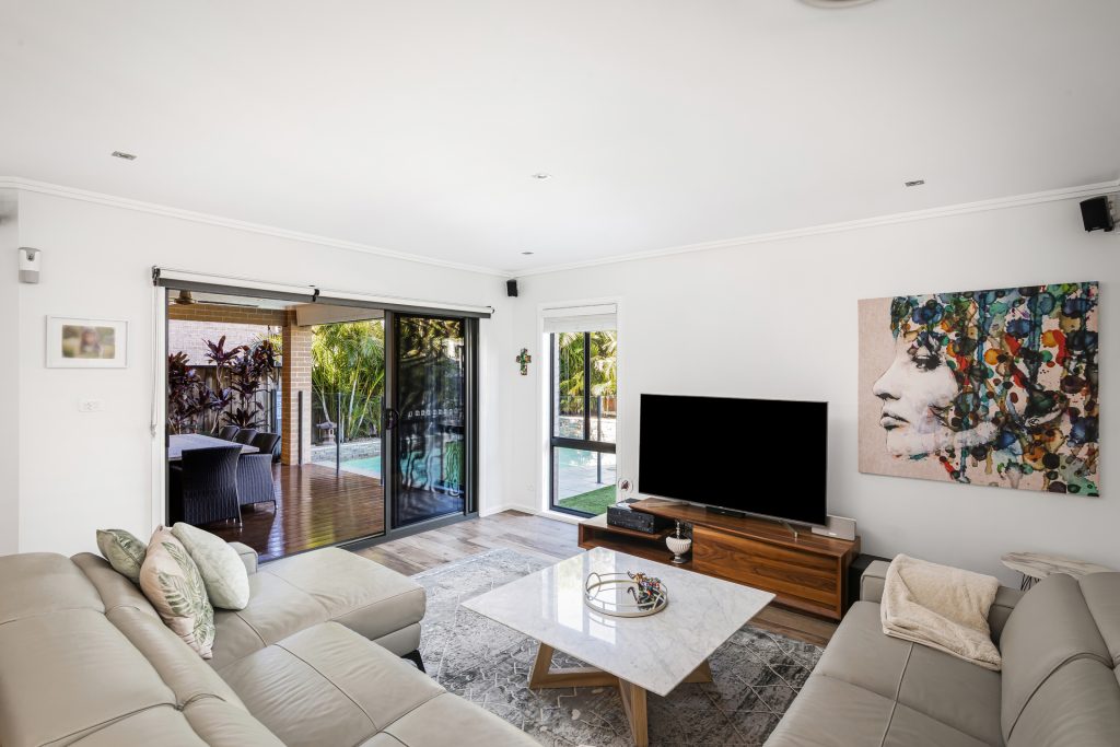 6 Grazier Circuit, Pemulwuy NSW 2145 - photo 4